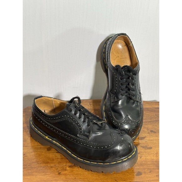 Dr Martens Brogue Wingtip Shoes Black Mens 7 Womens 8 Black England 90s Lug Sole - Picture 2 of 16